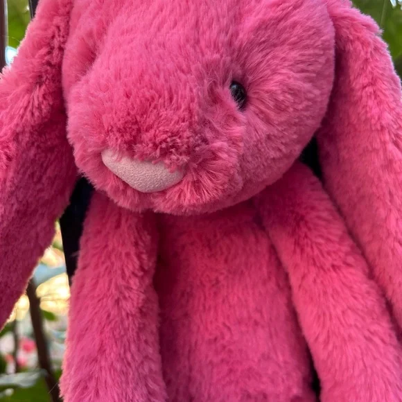 Jellycat STRAWBERRY BUNNY Dark Pink Rabbit RETIRED 14" Rare Heart shape nose - Picture 6 of 8